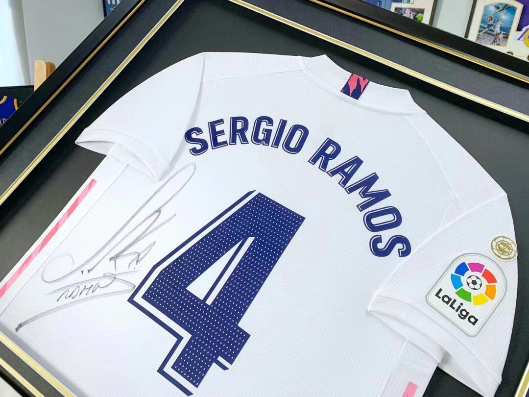 Real Madrid Club Sergio Ramos Autographed Jersey with Personalized Custom Design Framed 000020
