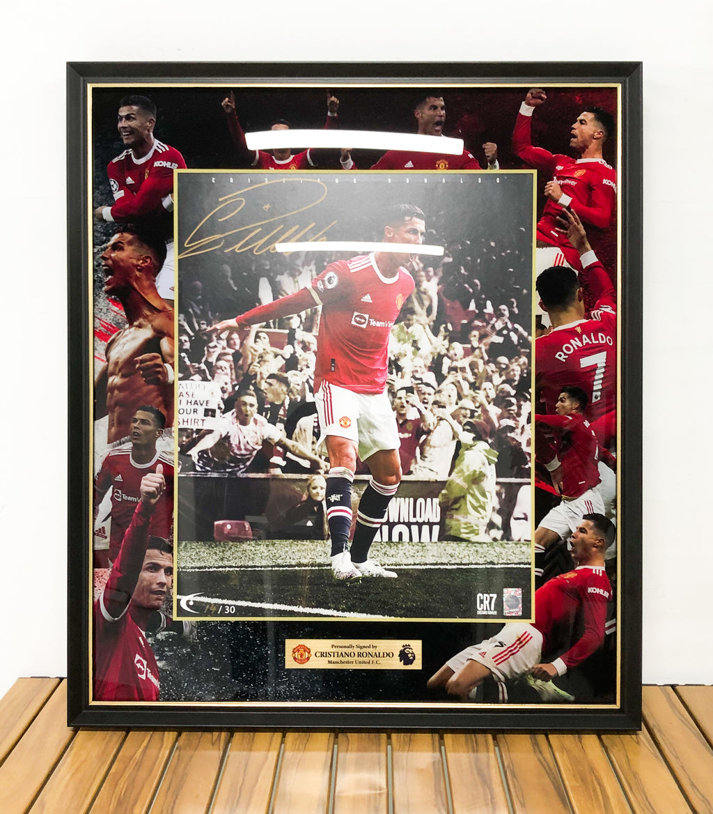 Manchester United Cristiano Ronaldo Poster with Personalized Custom Design Framed 000056