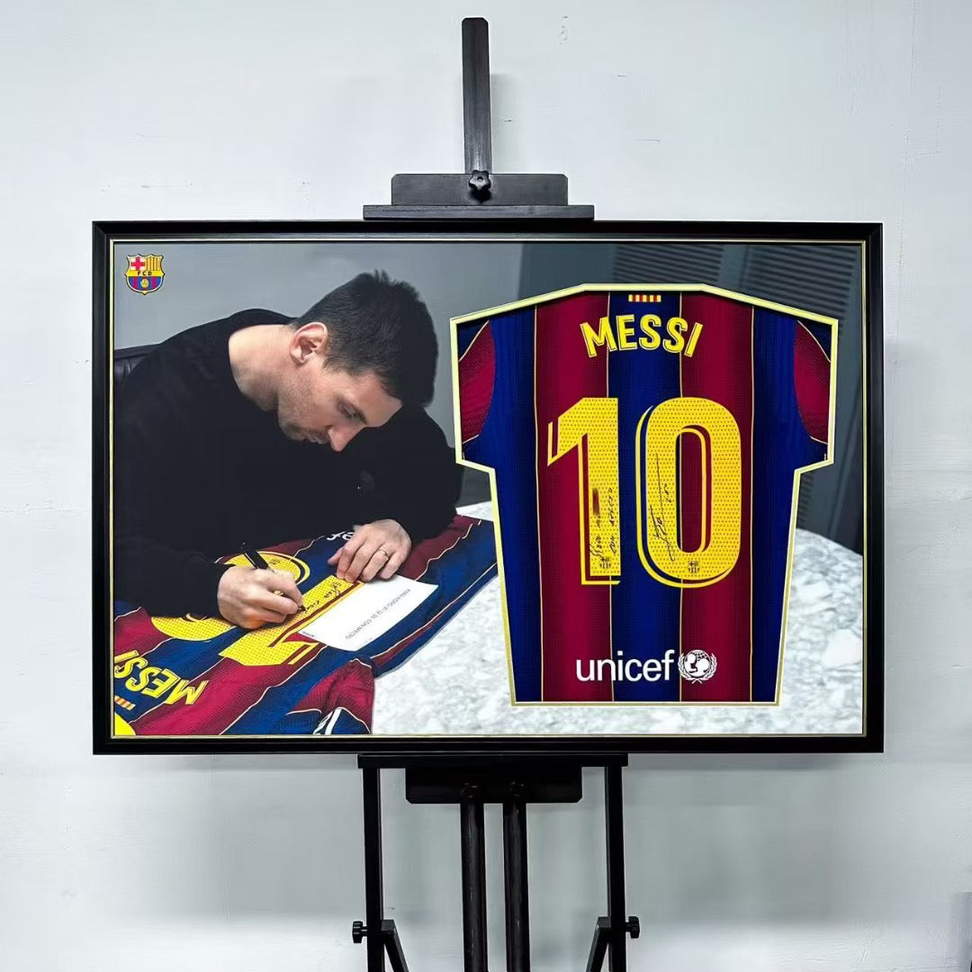 FC Barcelona Lionel Messi Autographed Jersey with Personalized Custom Design Framed 000058