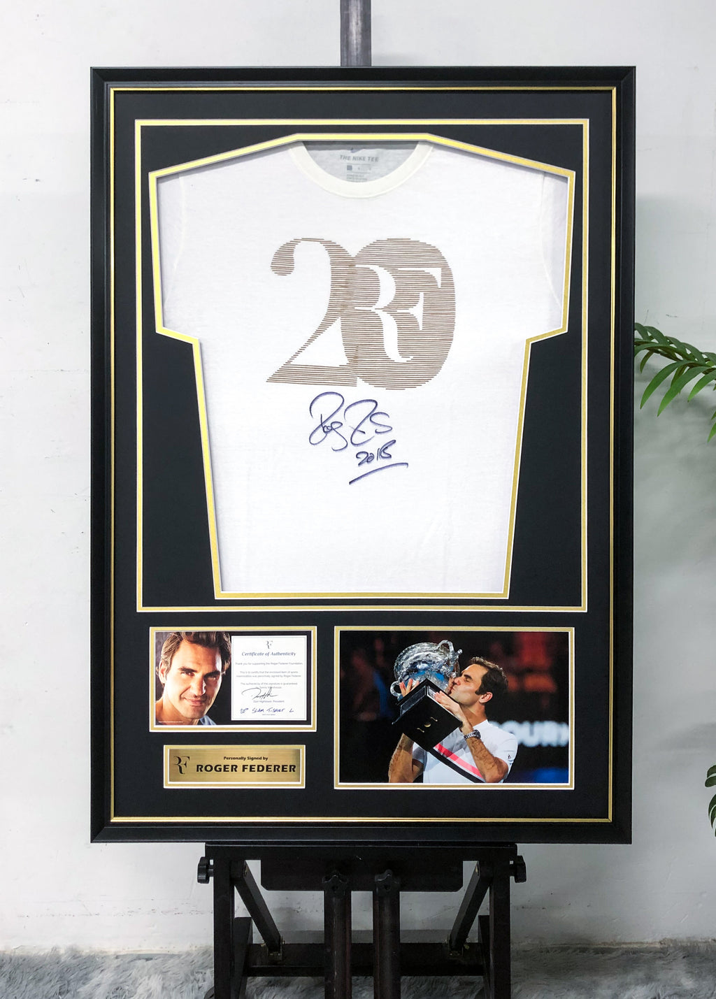 Roger Federer Custom T-Shirt Framing 000246