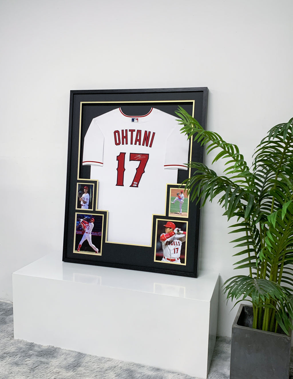 Los Angeles Angels Shohei Ohtani Autographed Jersey with Personalized Custom Design Framed 000003