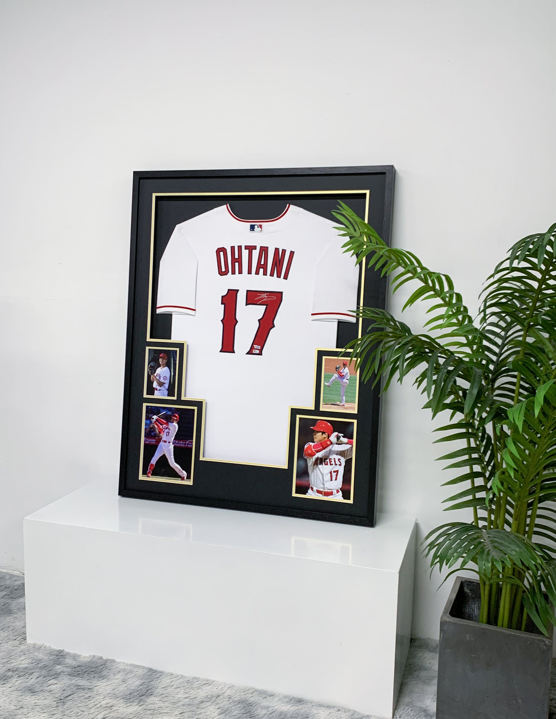Los Angeles Angels Shohei Ohtani Autographed Jersey with Personalized Custom Design Framed 000003