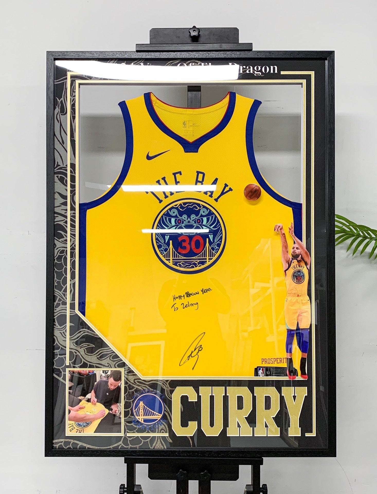 Golden State Warriors Stephen Curry Autographed Jersey with Personalized Custom Design Framed  SC00001
