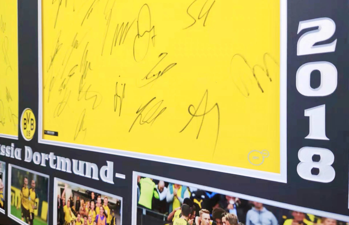 Borussia Dortmund  Autographed Jersey with Personalized Custom Design Framed 00001