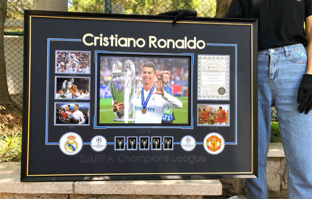 Cristiano Ronaldo Poster with Personalized Custom Design Framed 000018