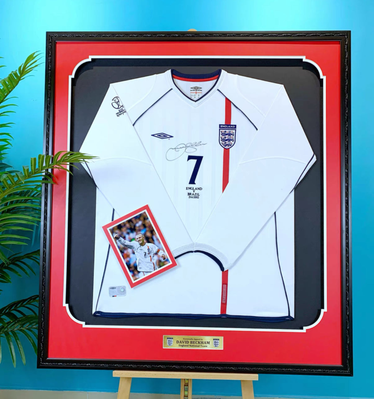 England National Football Team David Beckham Autographed Jersey with Personalized Custom Design Framed 00002