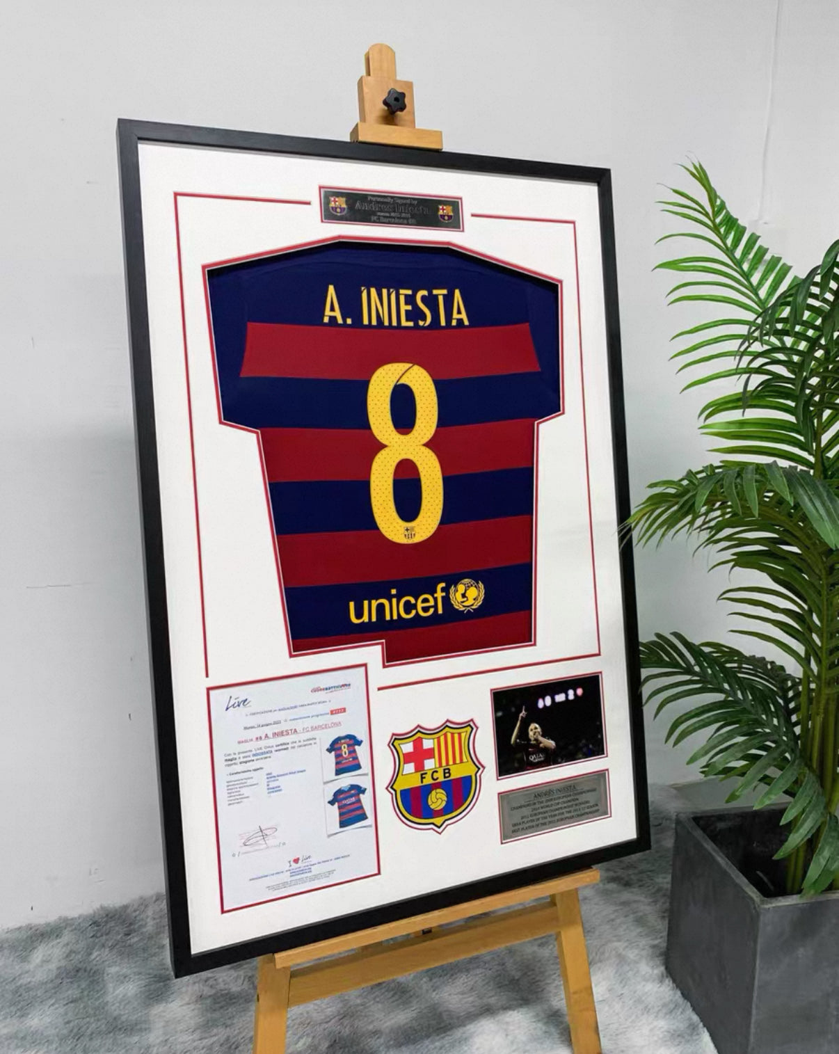 FC Barcelona A. INIESTA Autographed Jersey with Personalized Custom Design Framed 000053