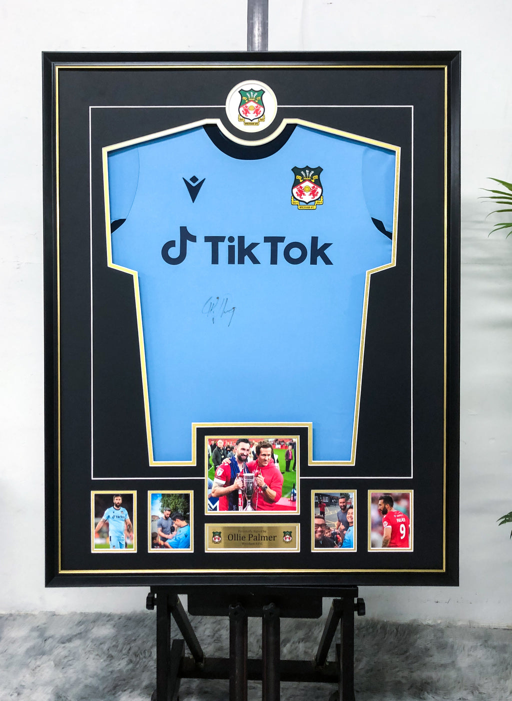 Ollie Palmer Wrexham AFC Jersey Framing  00060