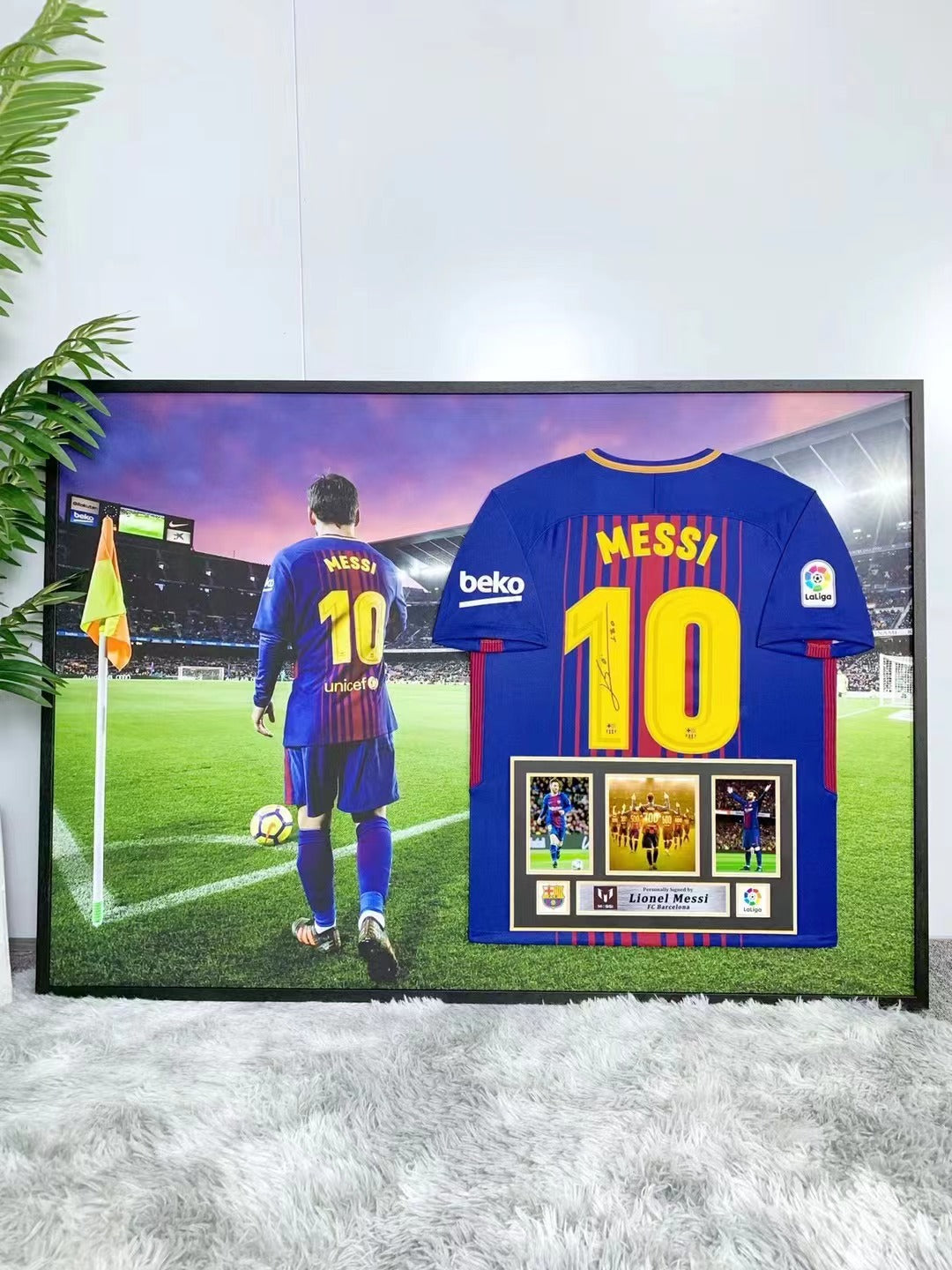 Lionel Messi  Barcelona  Jersey Framing 000055