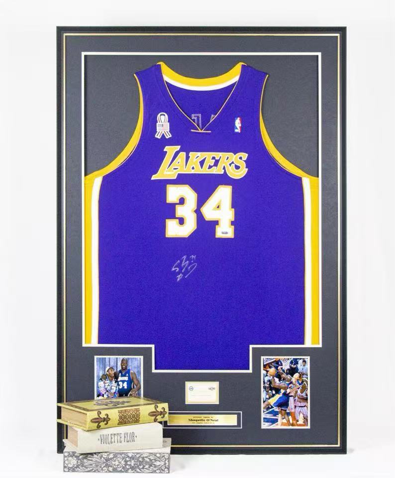 Los Angeles Lakers Shaquille O'Neal Autographed Jersey with Standard Design Framed 00003