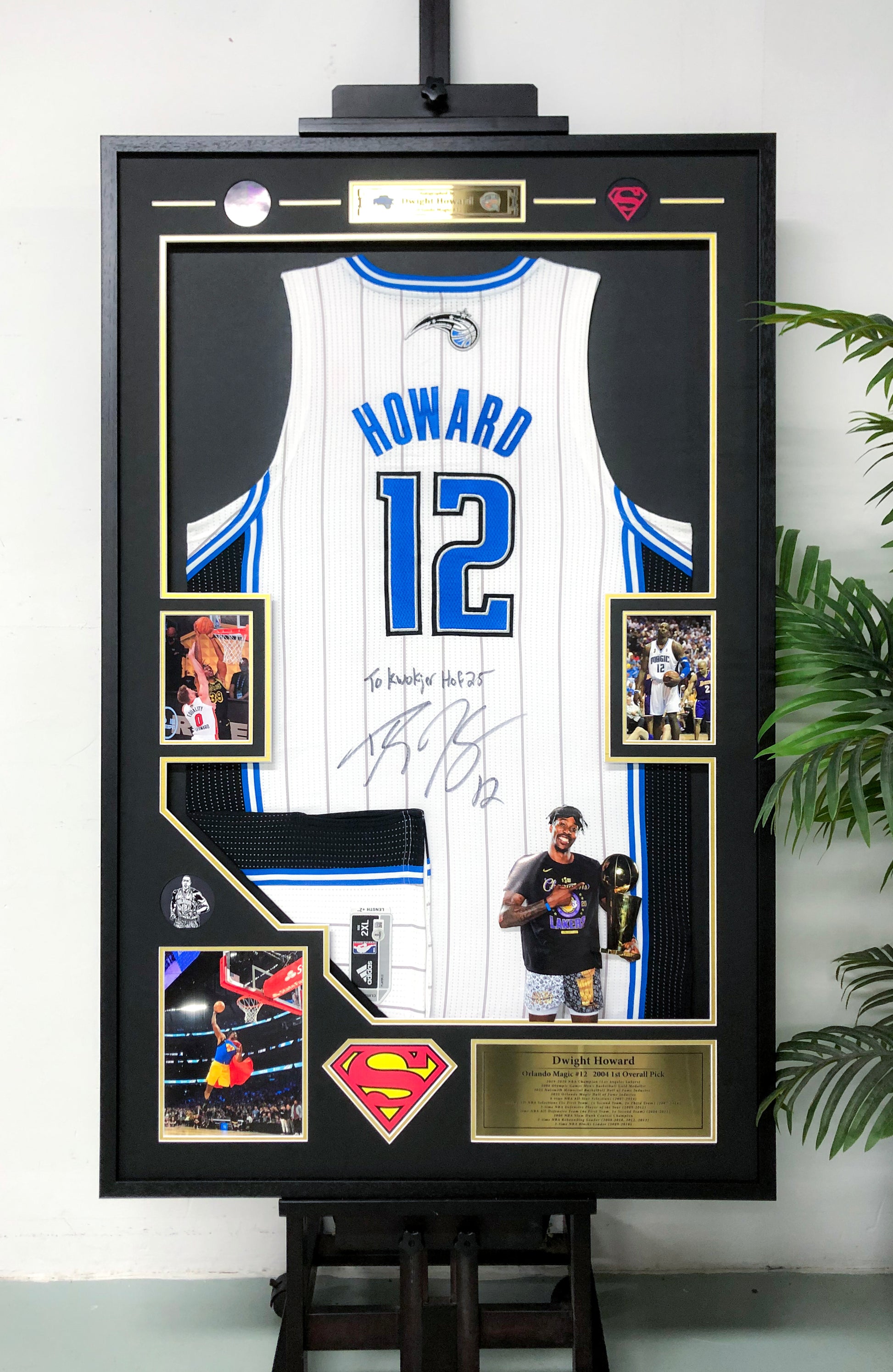 Orlando Magic Dwight Howard Autographed Jersey with Standard Design Framed 00005