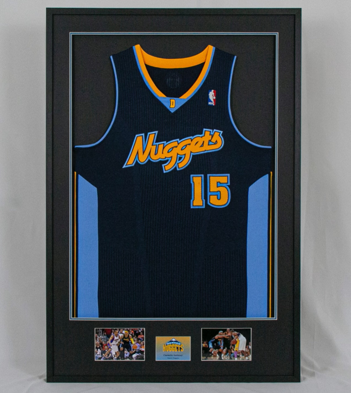 Denver Nuggets Carmelo Anthony Autographed Jersey with Standard Design Framed 000005