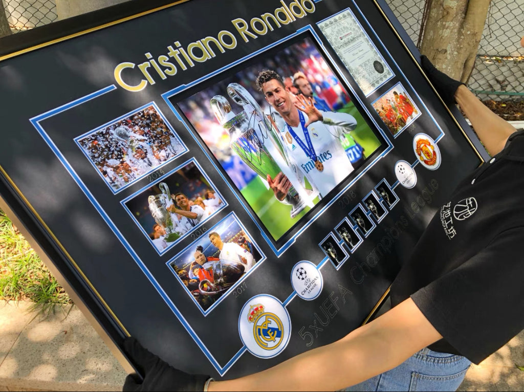 Cristiano Ronaldo Poster with Personalized Custom Design Framed 000018