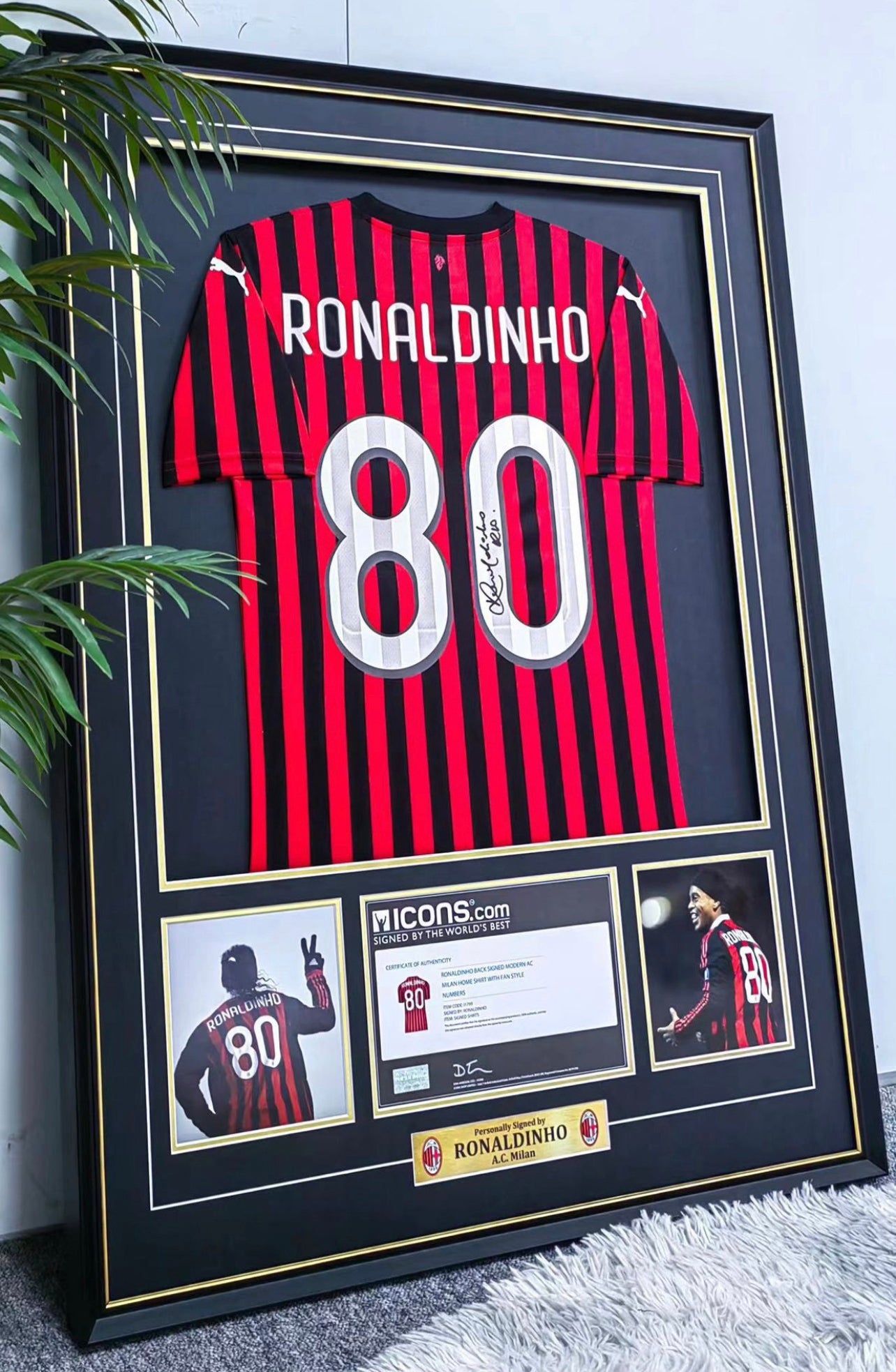 A.C. Milan Ronaldo Moreira Autographed Jersey with Personalized Custom Design Framed 000019