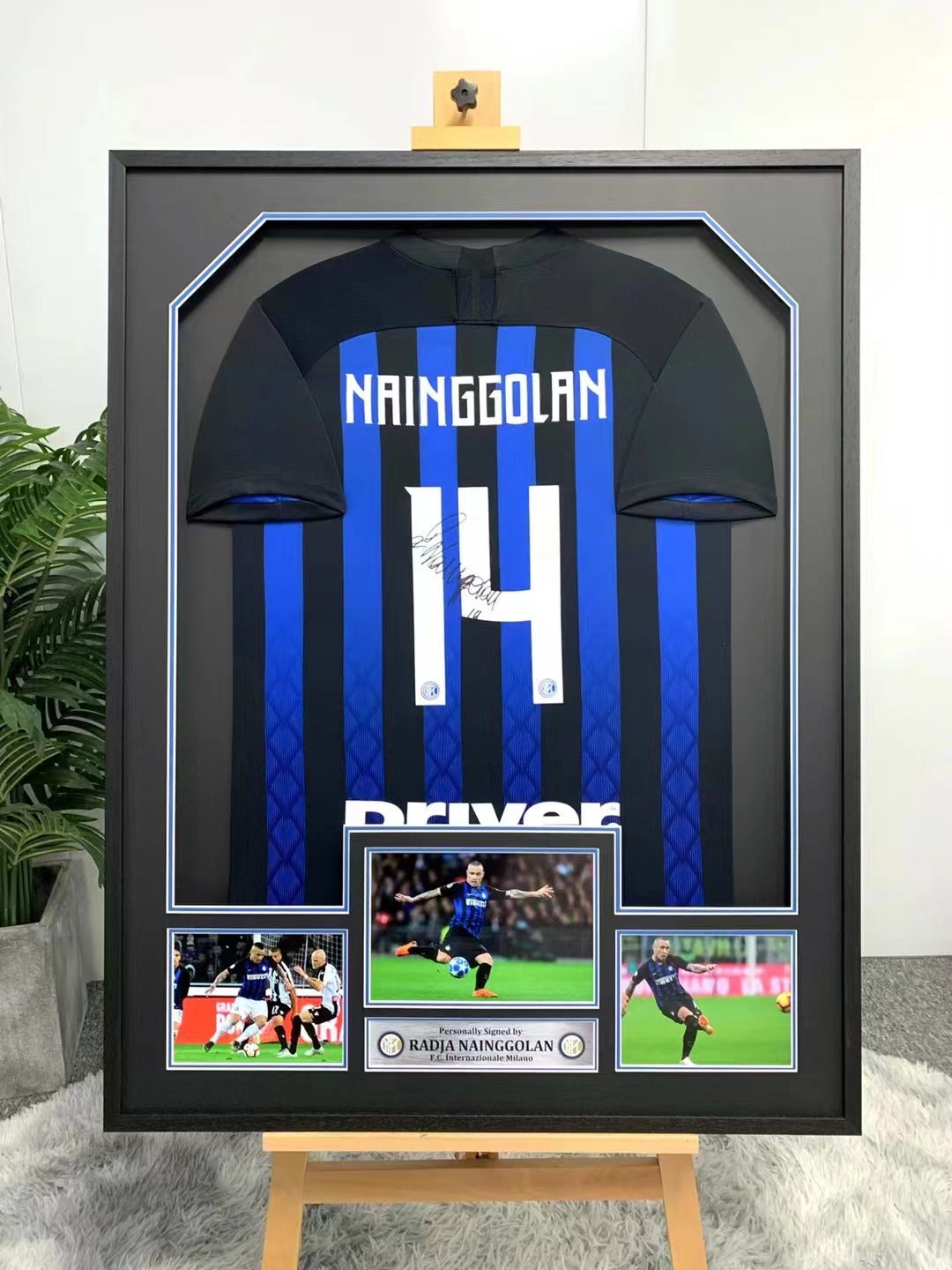 Radja Nainggolan F.C. Internazionale Milano Jersey Framing 000010