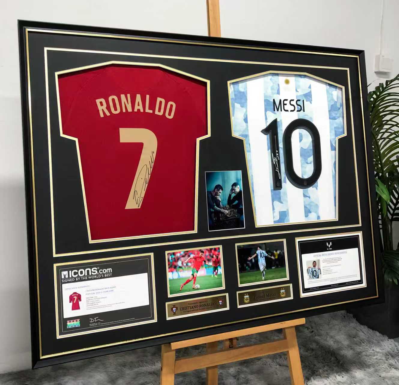 Cristiano Ronaldo & Lionel Messi Jersey Framing 00001