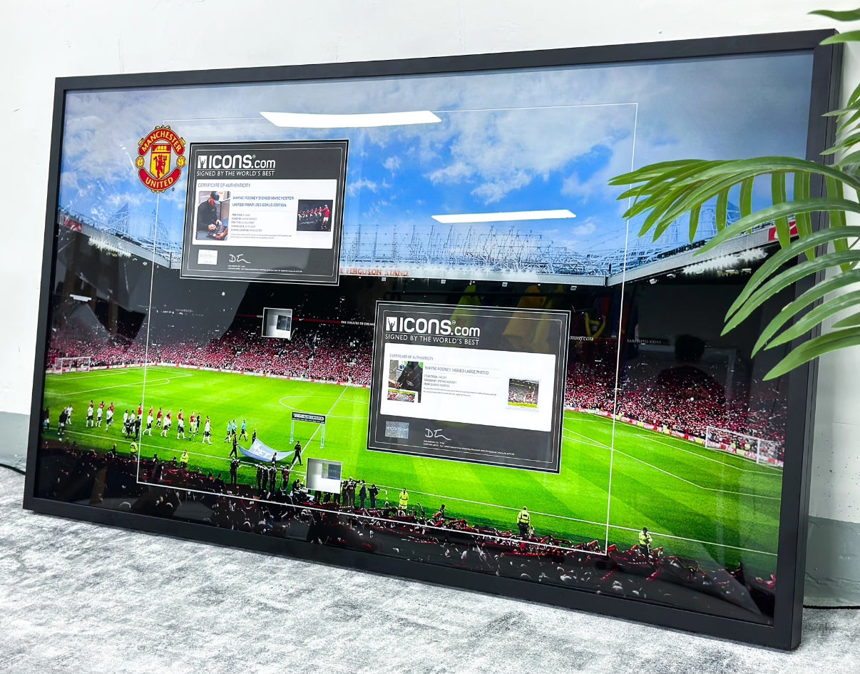 Manchester United Poster with Personalized Custom Design Framed 000085