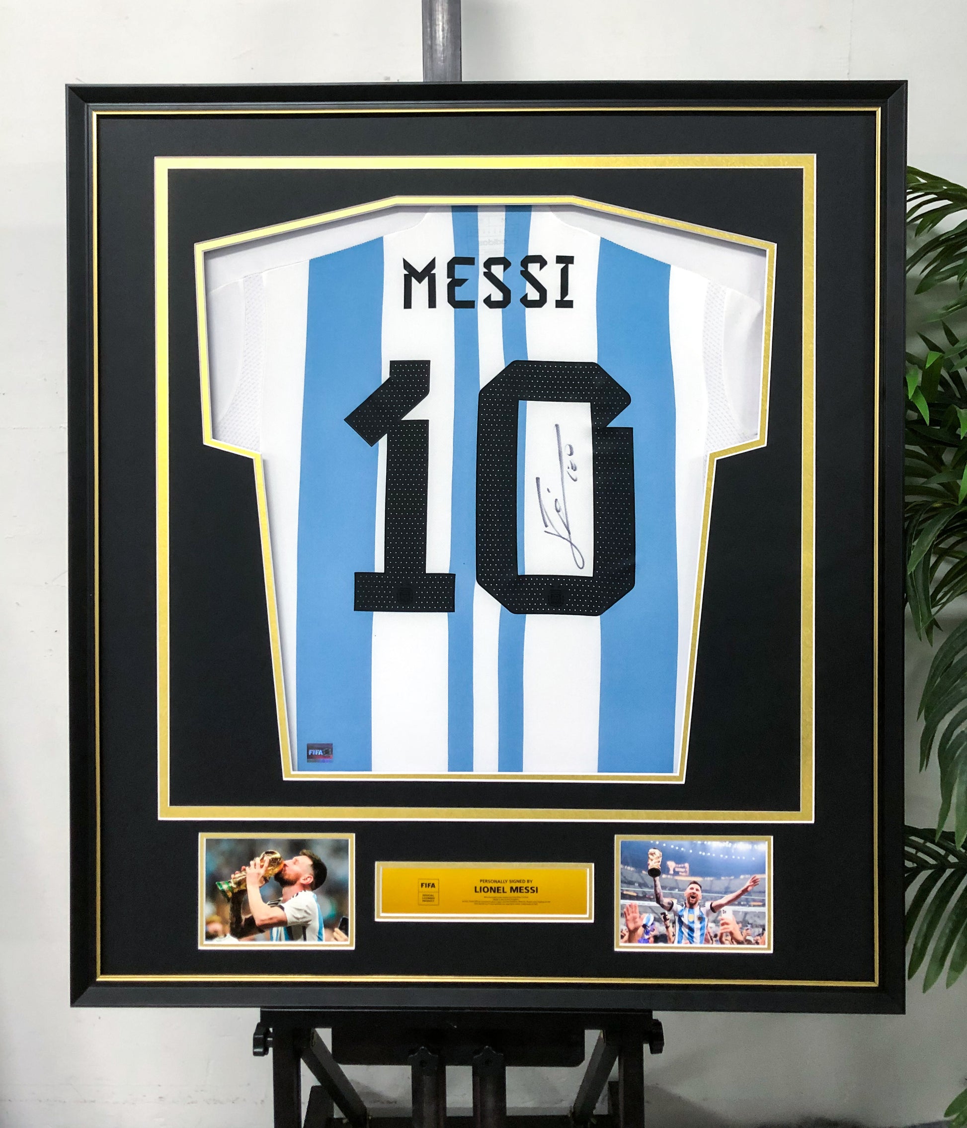 Argentina Autographed Jersey with Personalized Custom Design Framed 000063