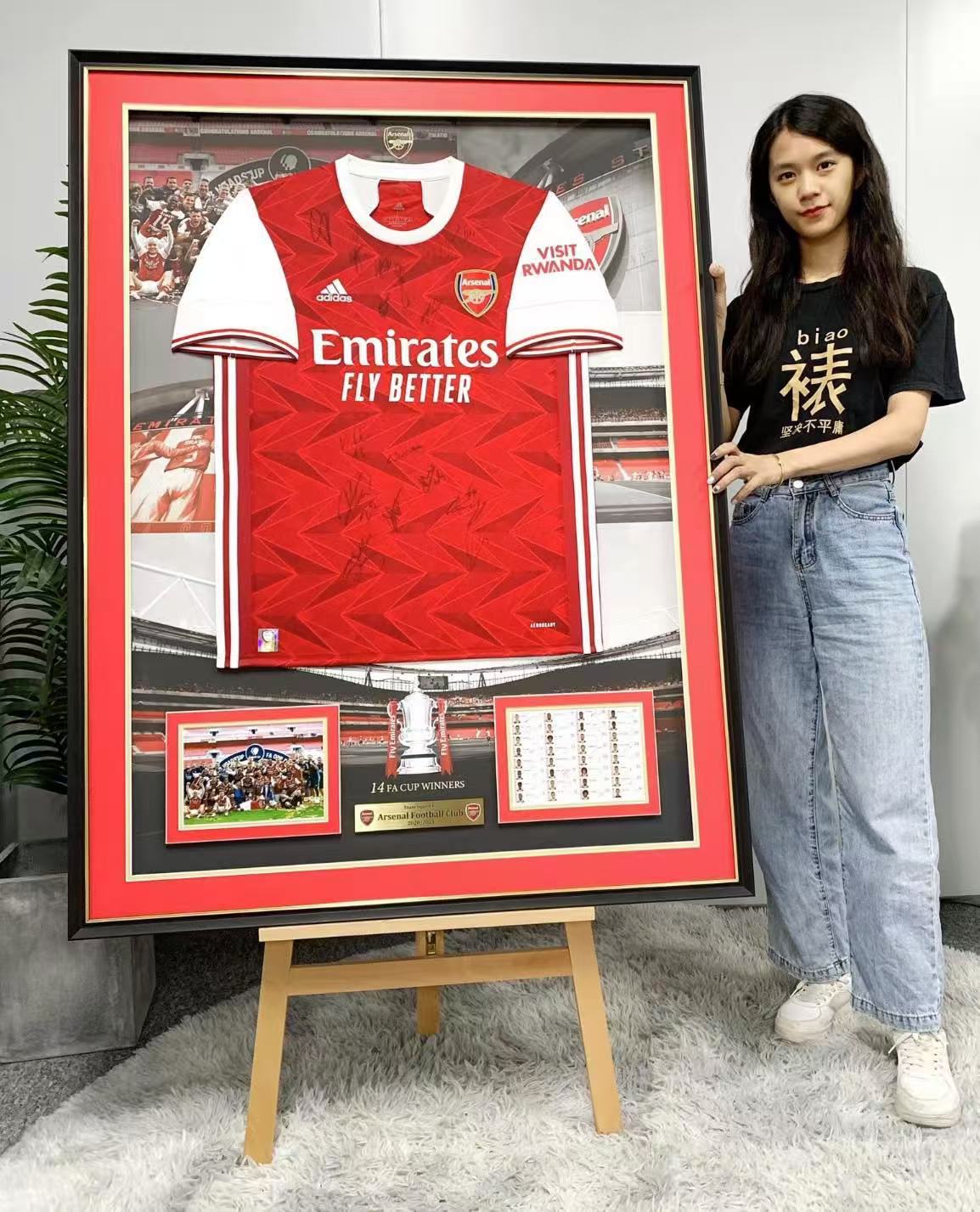 The Arsenal Football Club Autographed Jersey with Personalized Custom Design Framed 00008