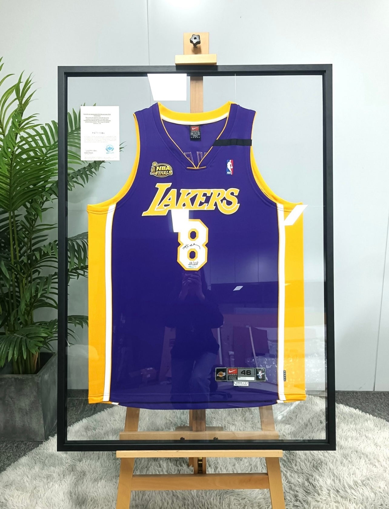 Los Angeles Lakers Kobe Bryant Autographed Jersey with Personalized Custom Design Framed 000062