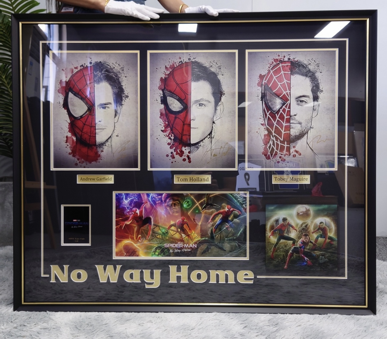 Spider Man Sentimental Item with Personalized Custom Design Framed 00091