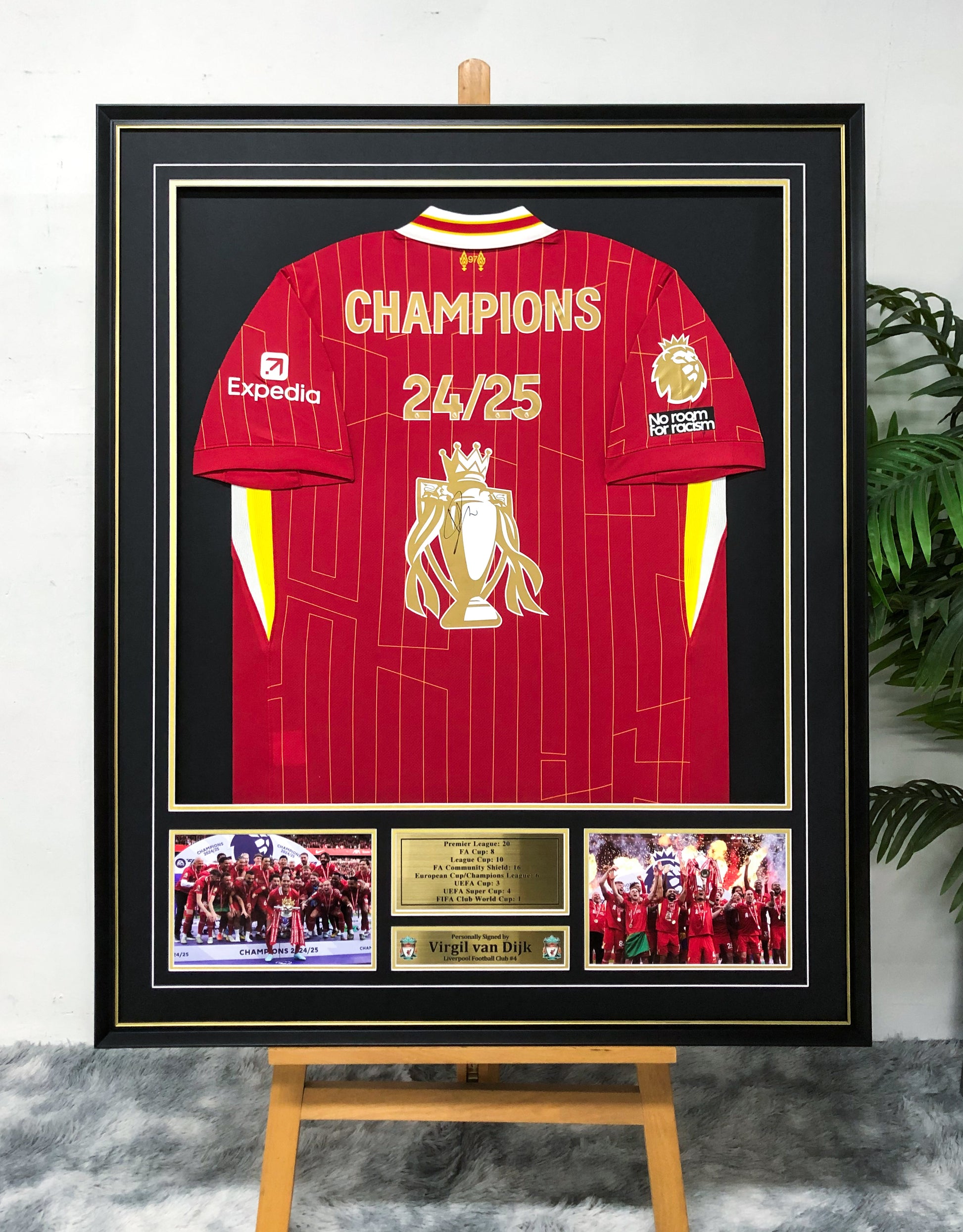 Liverpool FC Football Club Autographed Jersey with Standard Design Framed 000042