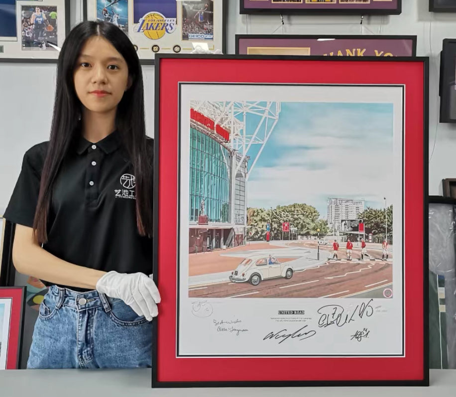 Manchester United Poster with Personalized Custom Design Framed 00007